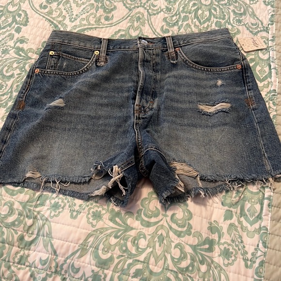Free People Pants - Free People denim shorts! NWT!